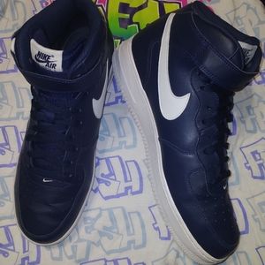 Nike Air Force 1 Mid "Midnight Navy"